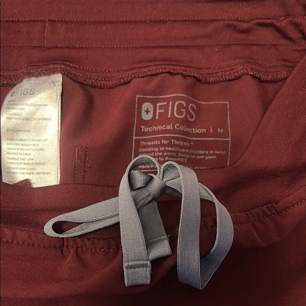 FIGS Kids Burgundy Bottoms